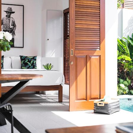 Villa Revo Seminyak Exterior foto